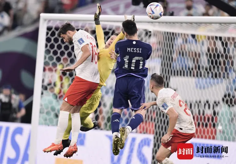 阿根廷碾压比利时，莱万点燃赛场