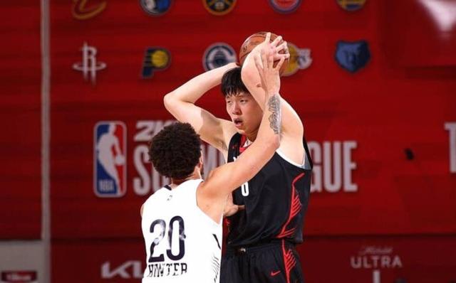 掘金完胜福建队，霍勒迪关键制胜