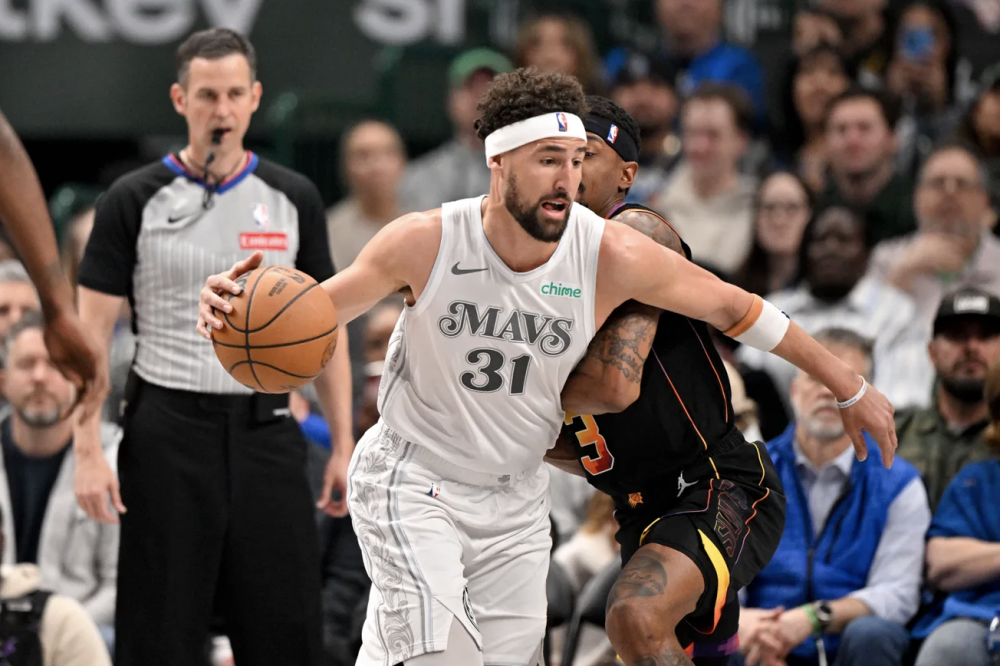 独行侠碾压掘金,范弗利特统治全场 独行侠碾压掘金,范弗利特统治全场