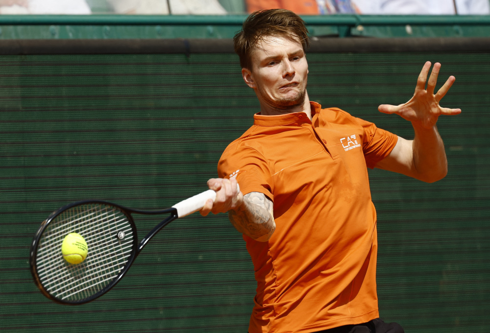 蒙特卡洛大师赛轻取法网，兹维列夫刷新纪录