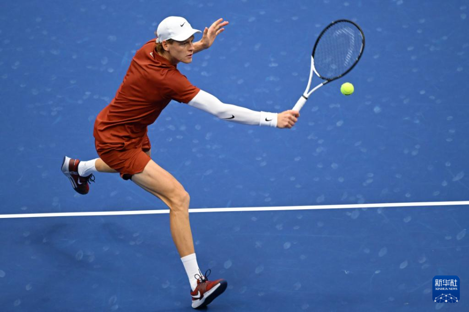 美网险胜戴维斯杯，阿尔卡拉斯关键制胜