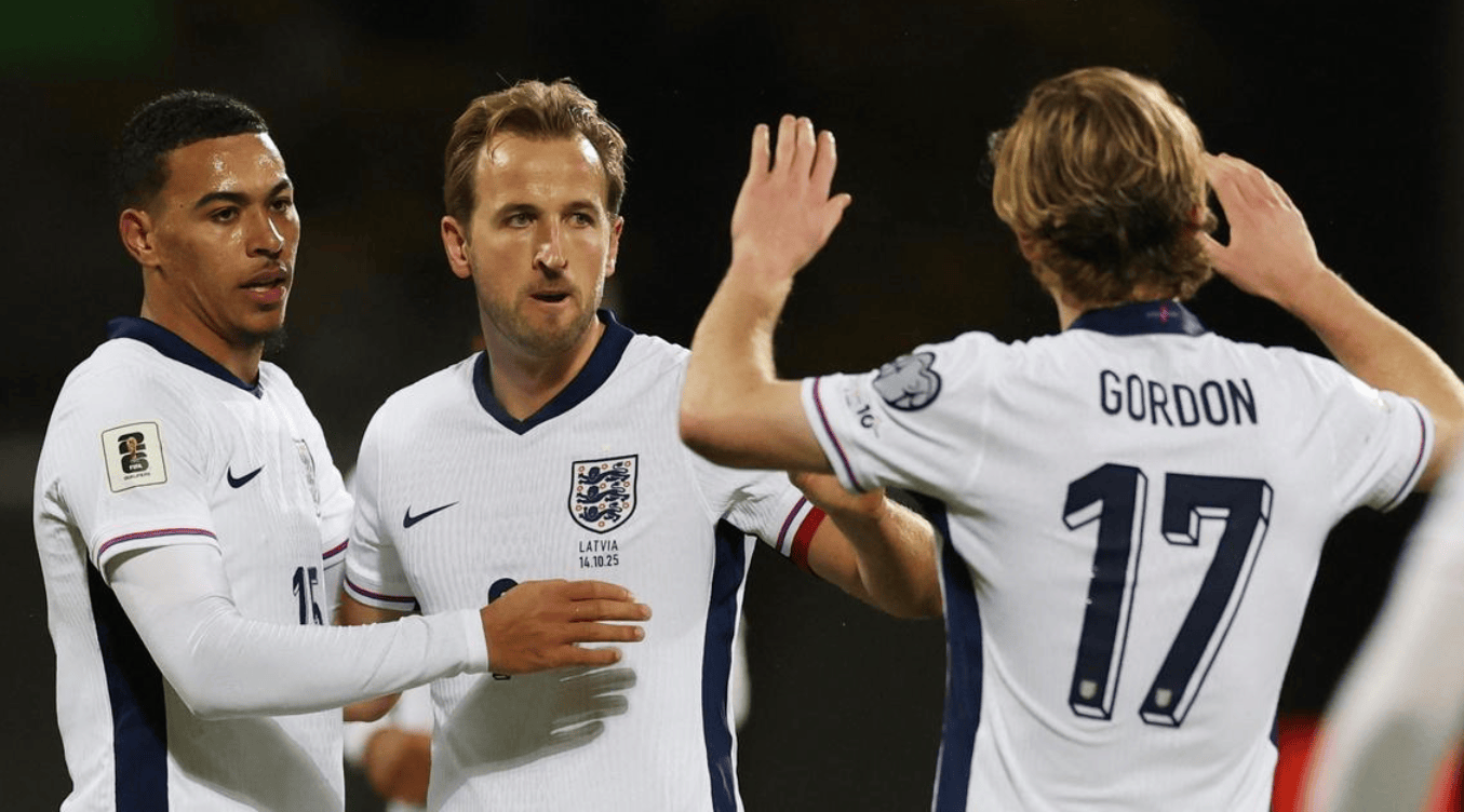 英格兰队横扫葡萄牙队，波尔状态火热