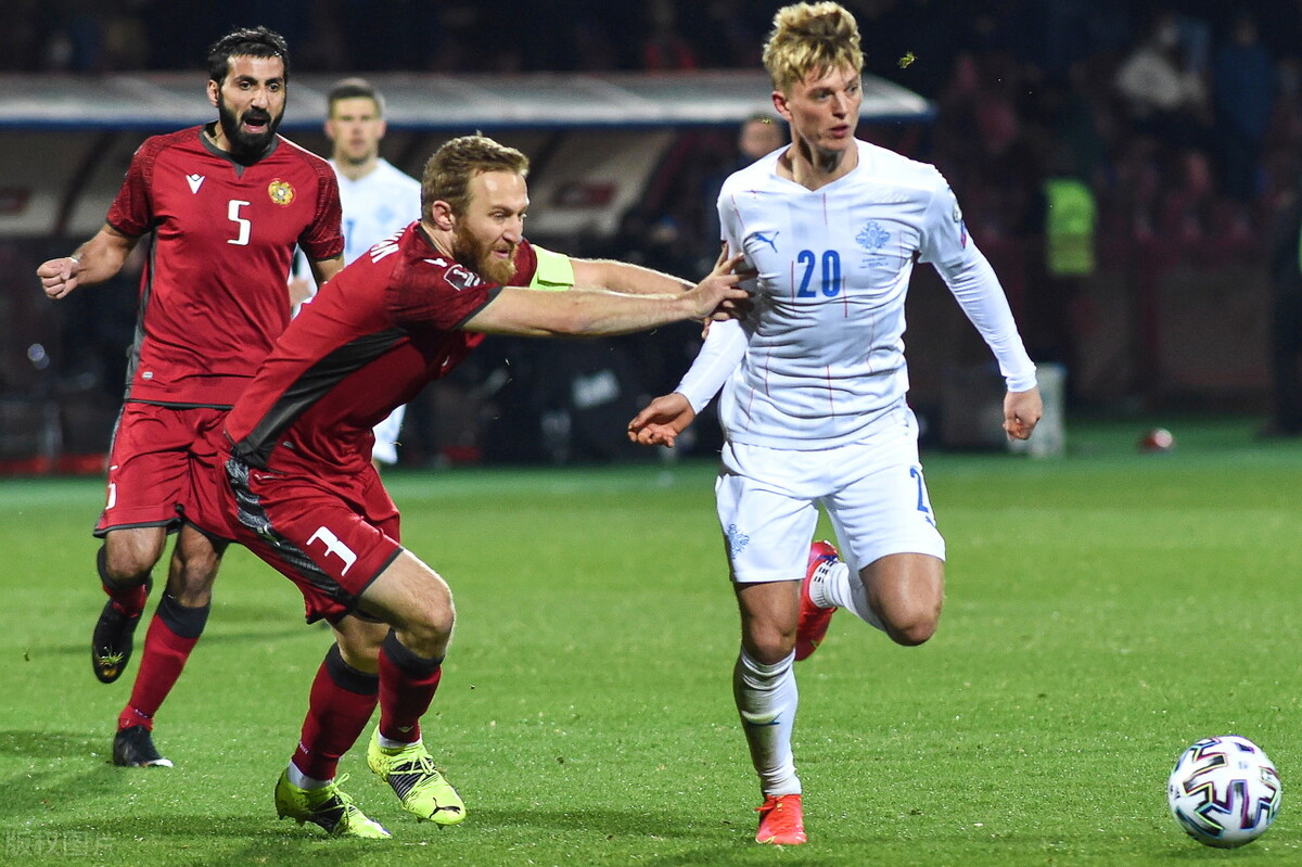 德国队横扫印度队，黄鸭组合关键制胜