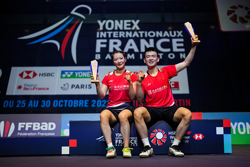 法国羽毛球队完胜印尼羽毛球队，马琳一己之力扛起全队