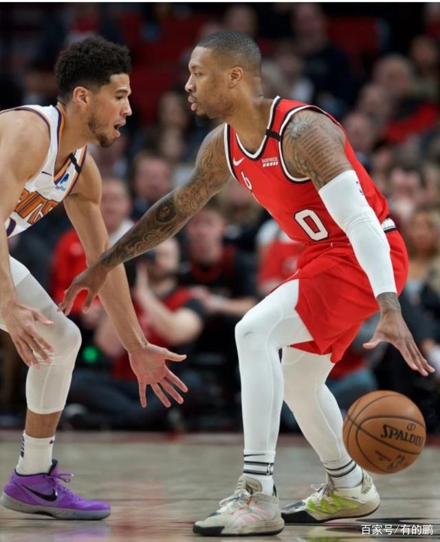 上海队翻盘公牛，利拉德带队取胜