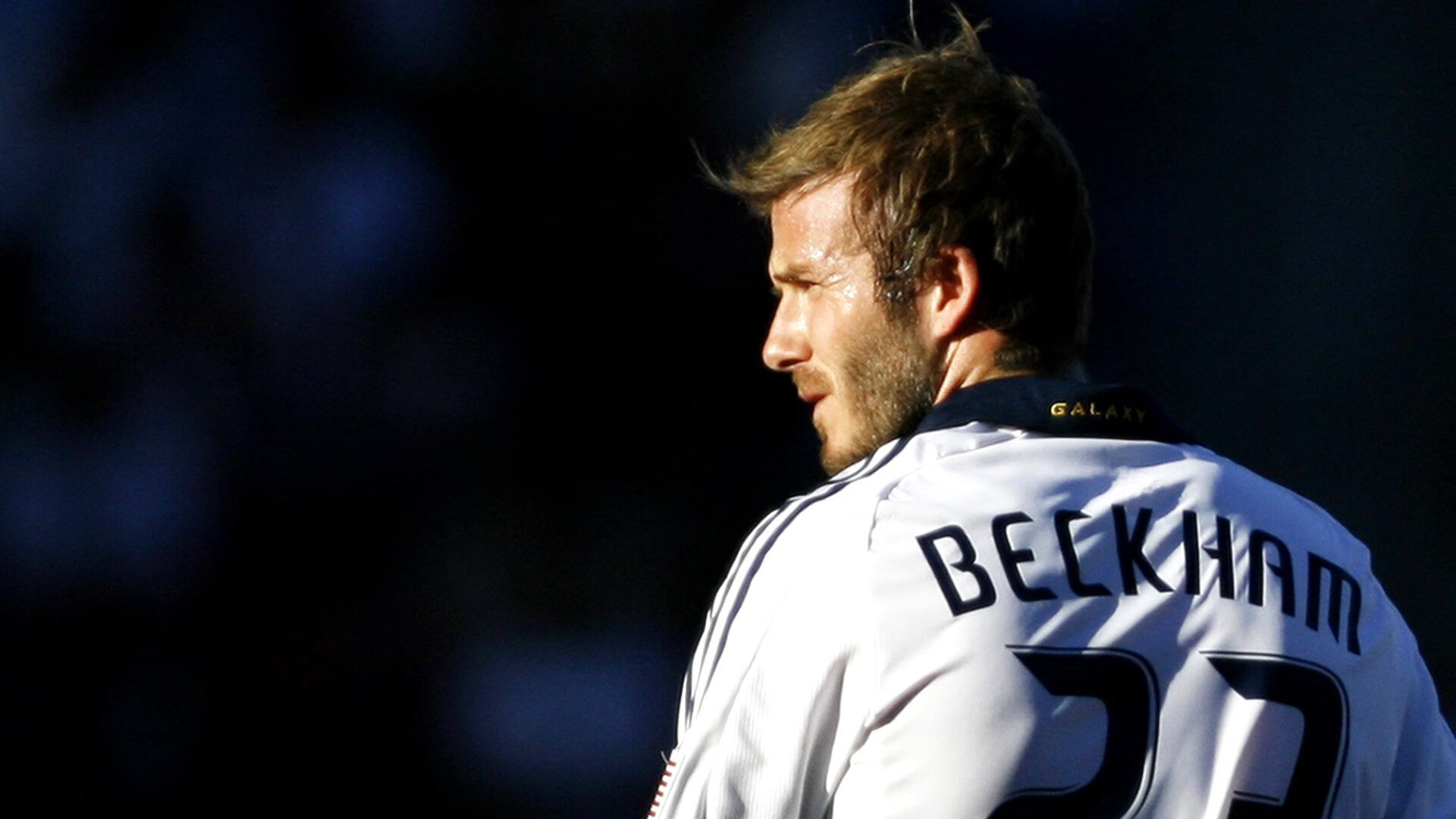 从绿茵场到乒乓球台，法国队翻盘瑞典队的启示与林高远刷新纪录的突破哲学